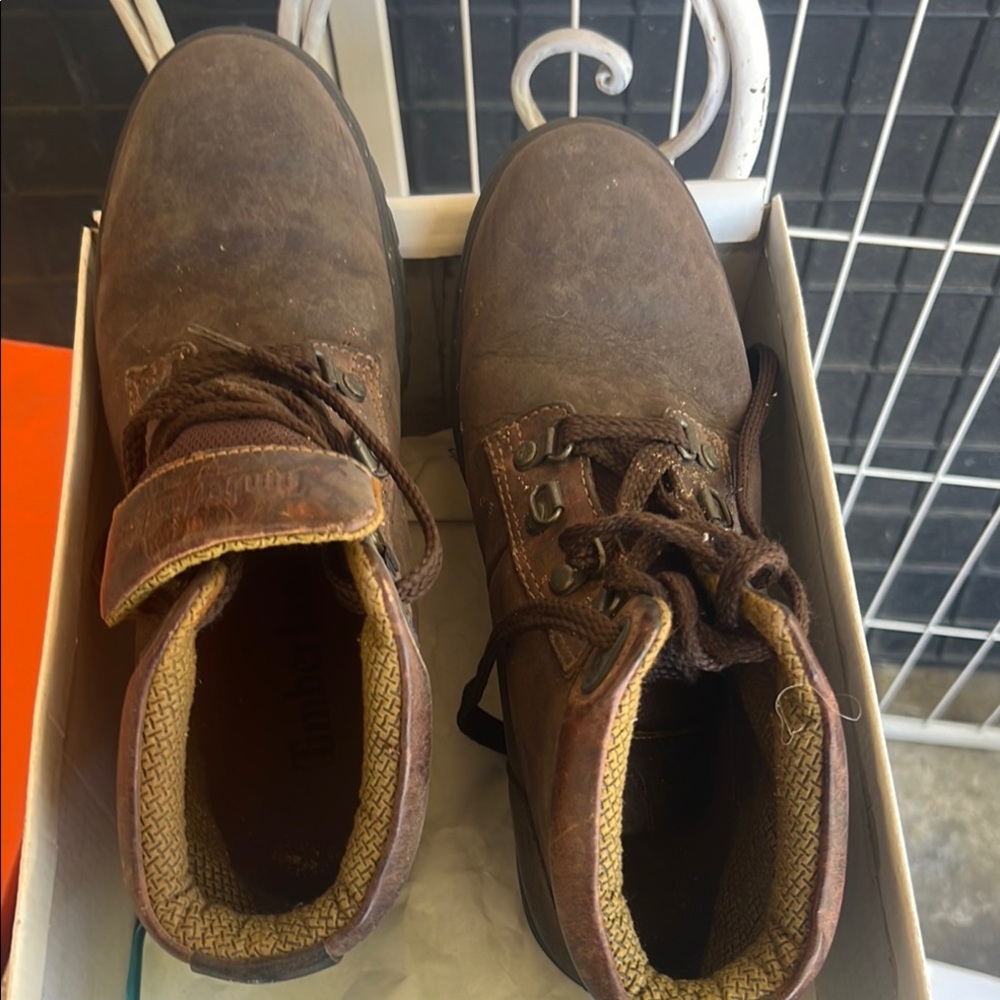 Women’s Brown Leather Shoes